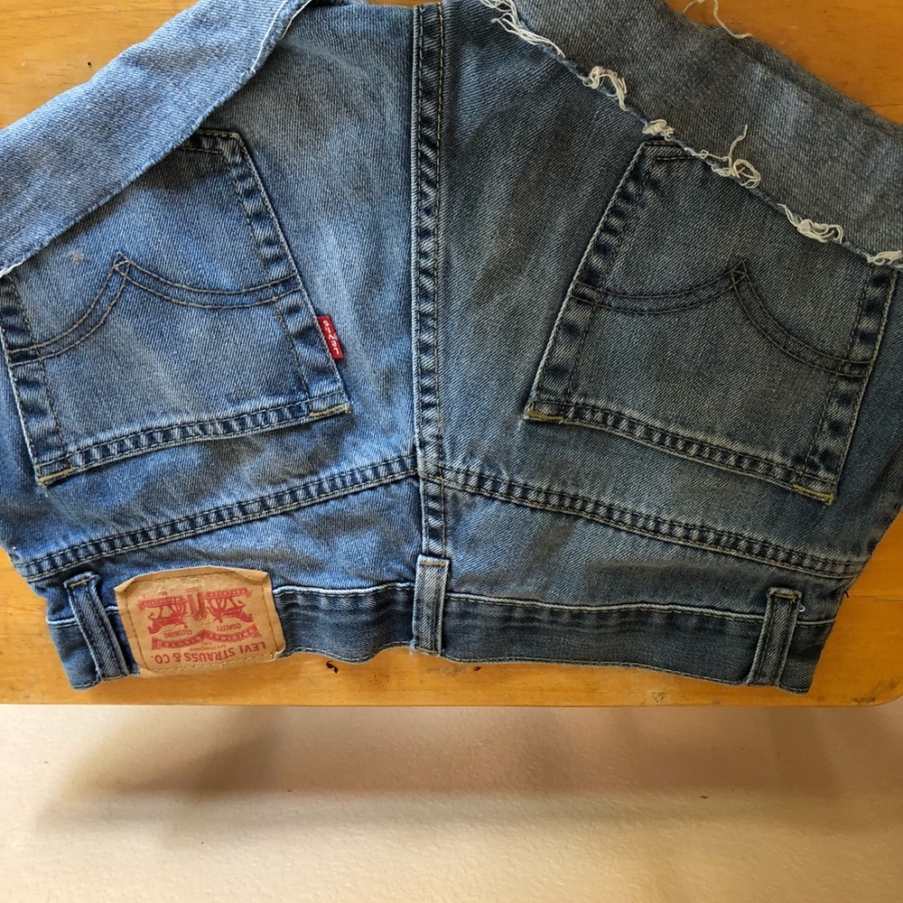 Levi shorts